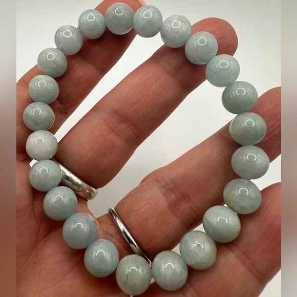 Stunning 8mm genuine Aquamarine beaded stretchy bracelet! - Picture 4 of 8